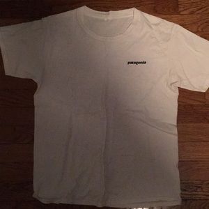 Size  Small Patagonia Tee White.